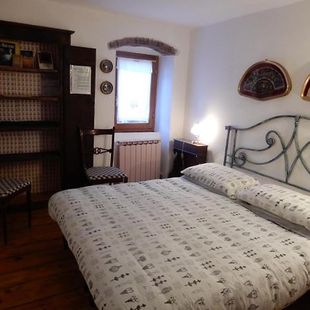 Il Borgo Della Colomba Villa Fosdinovo Exteriör bild