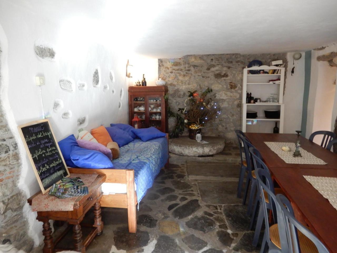 Il Borgo Della Colomba Villa Fosdinovo Exteriör bild